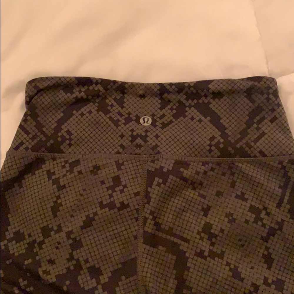 Lululemon Cropped Leggings